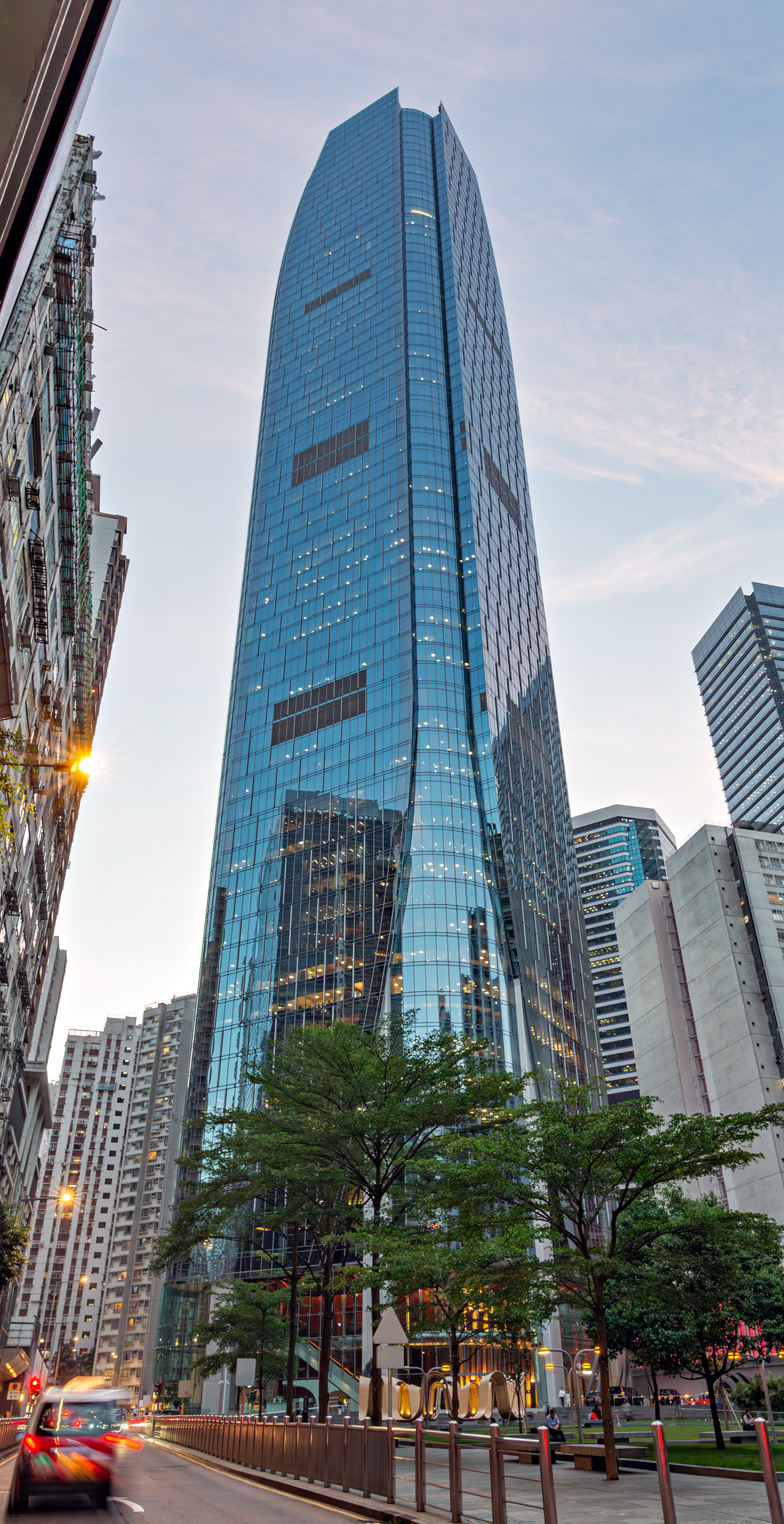One Island East, Hong Kong - Looking up. © Mathias Beinling